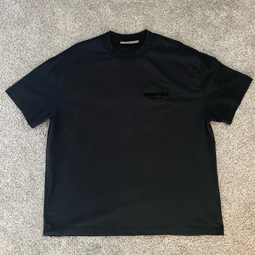 FEAR OF GOD ESSENTIALS SHIRT